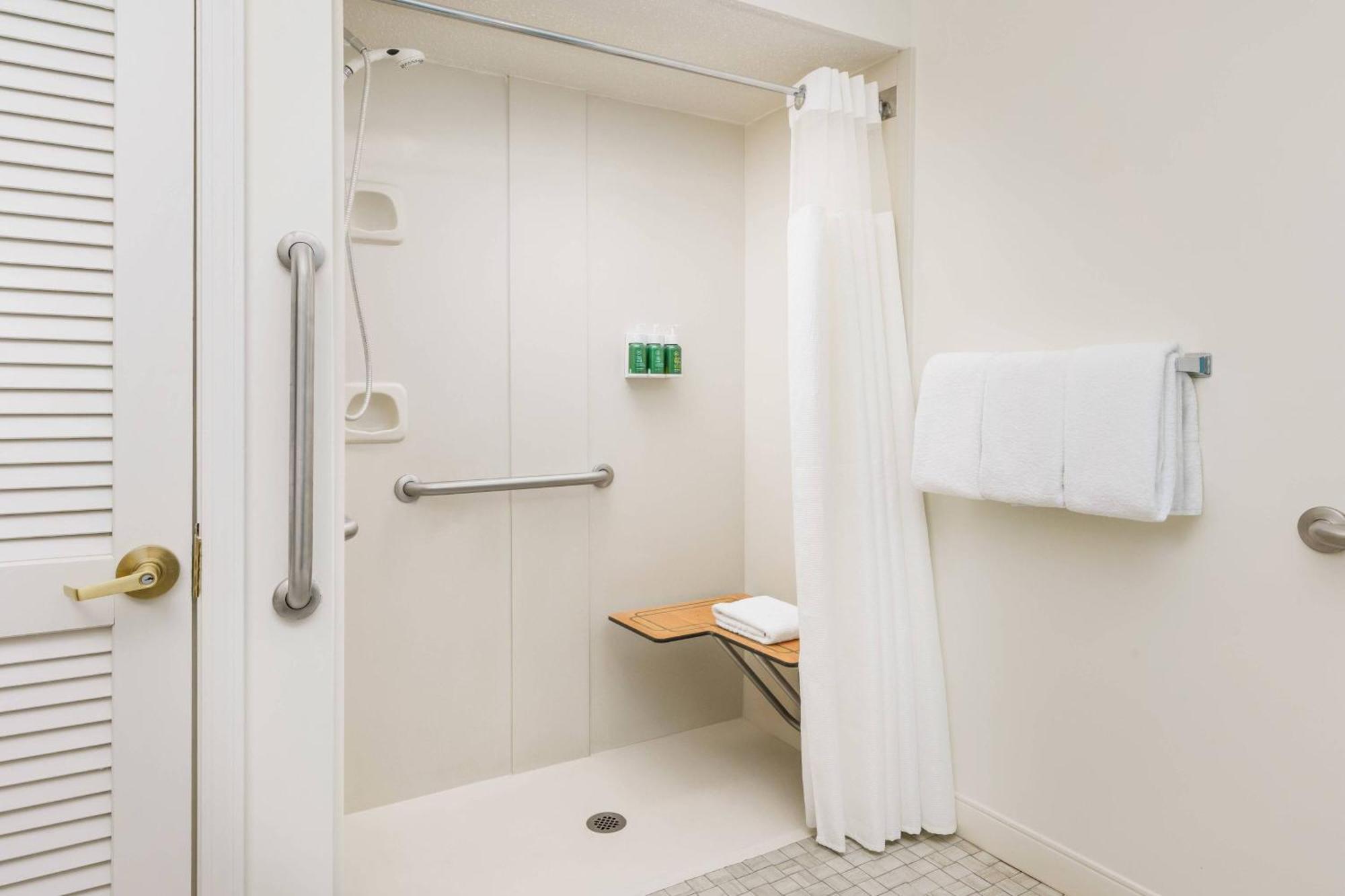 Residence Inn Hartford Уиндзър Екстериор снимка