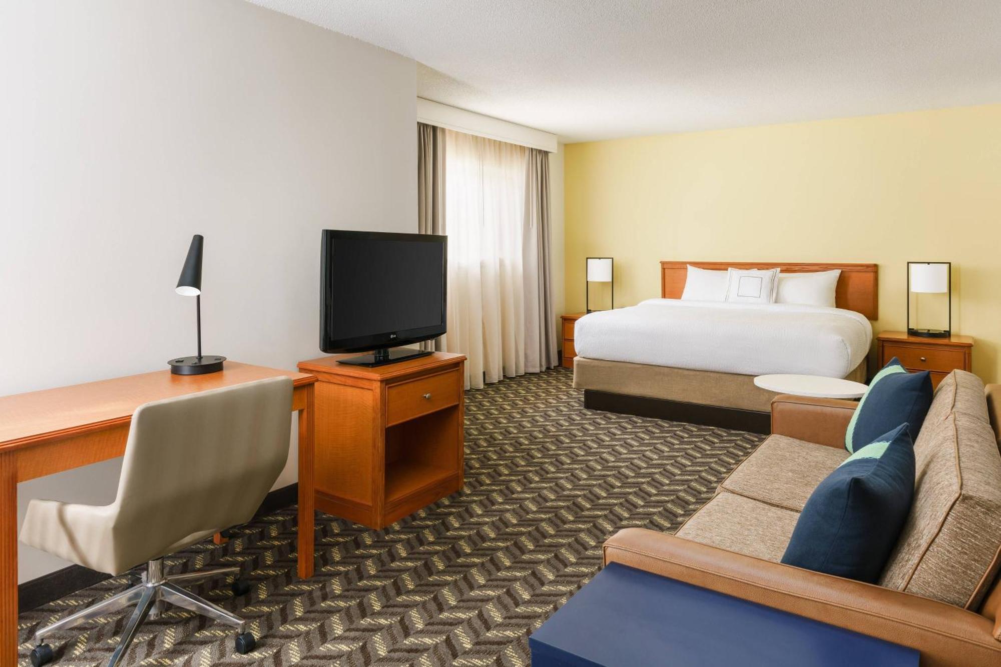 Residence Inn Hartford Уиндзър Екстериор снимка